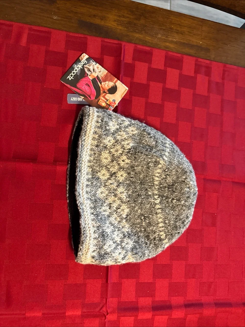 Feelgoodz gray beanie hat